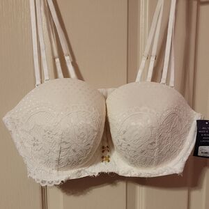 Cacique Cream Lace Multiway Bra